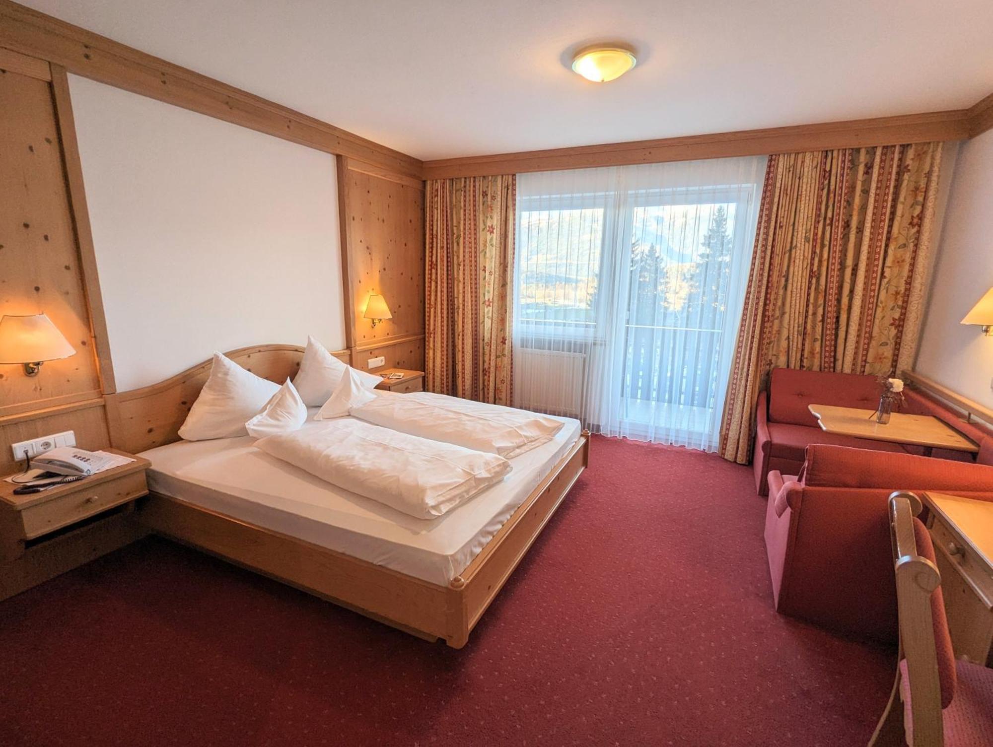 Heinz Hotel 3*